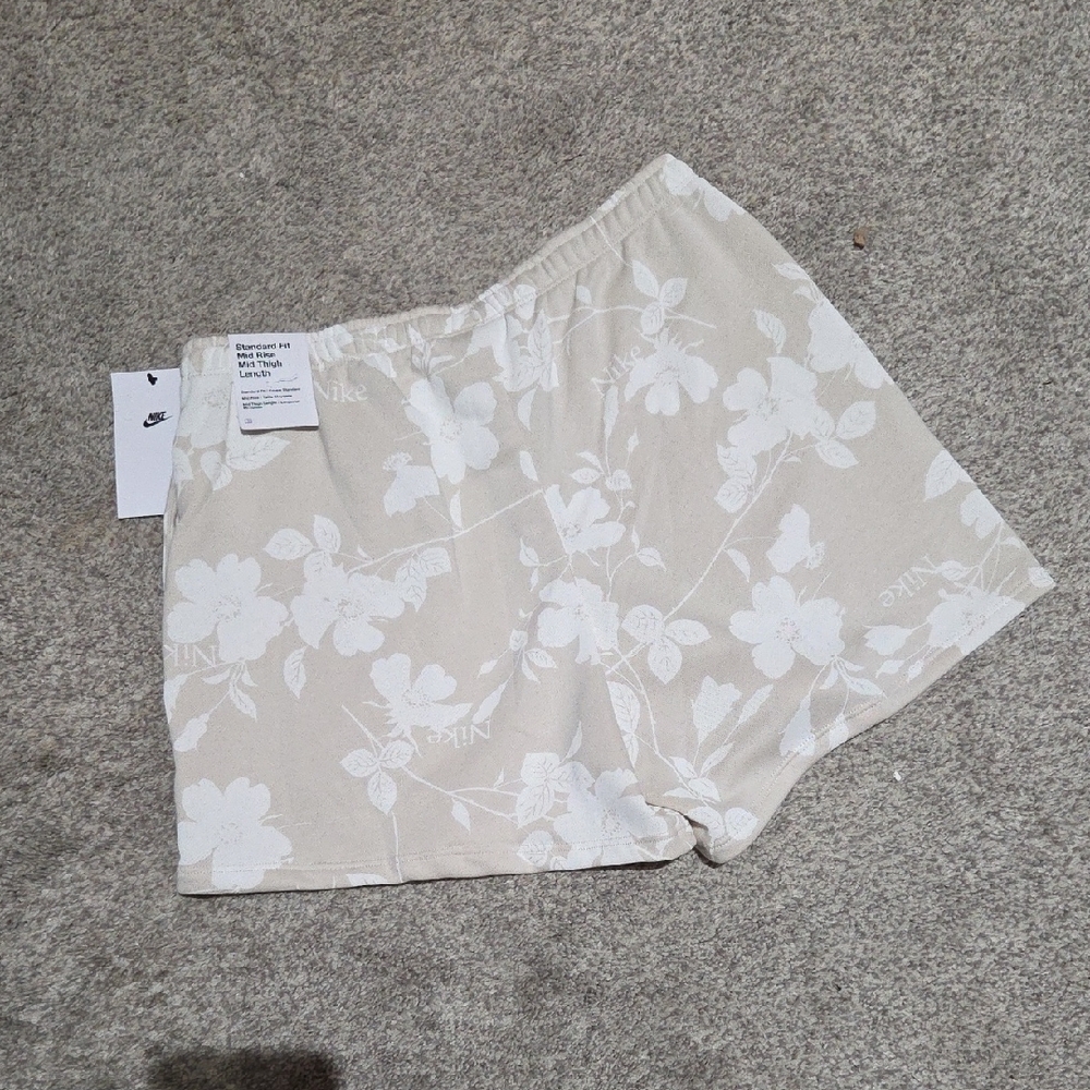Nike Beige and White Floral Shorts